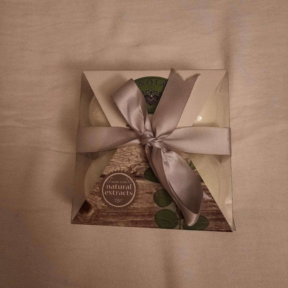 Nola Parfume Bath Bombs